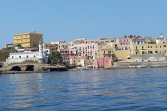 il-porto-di-ventotene