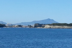 napoli-bacoli-mare-morto-il-porto-della-fotta-augustea-sullo-sfondo-procida-e-ischia-epomeo
