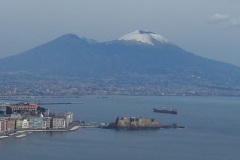 napoli-il-vesuvio-con-la-neve